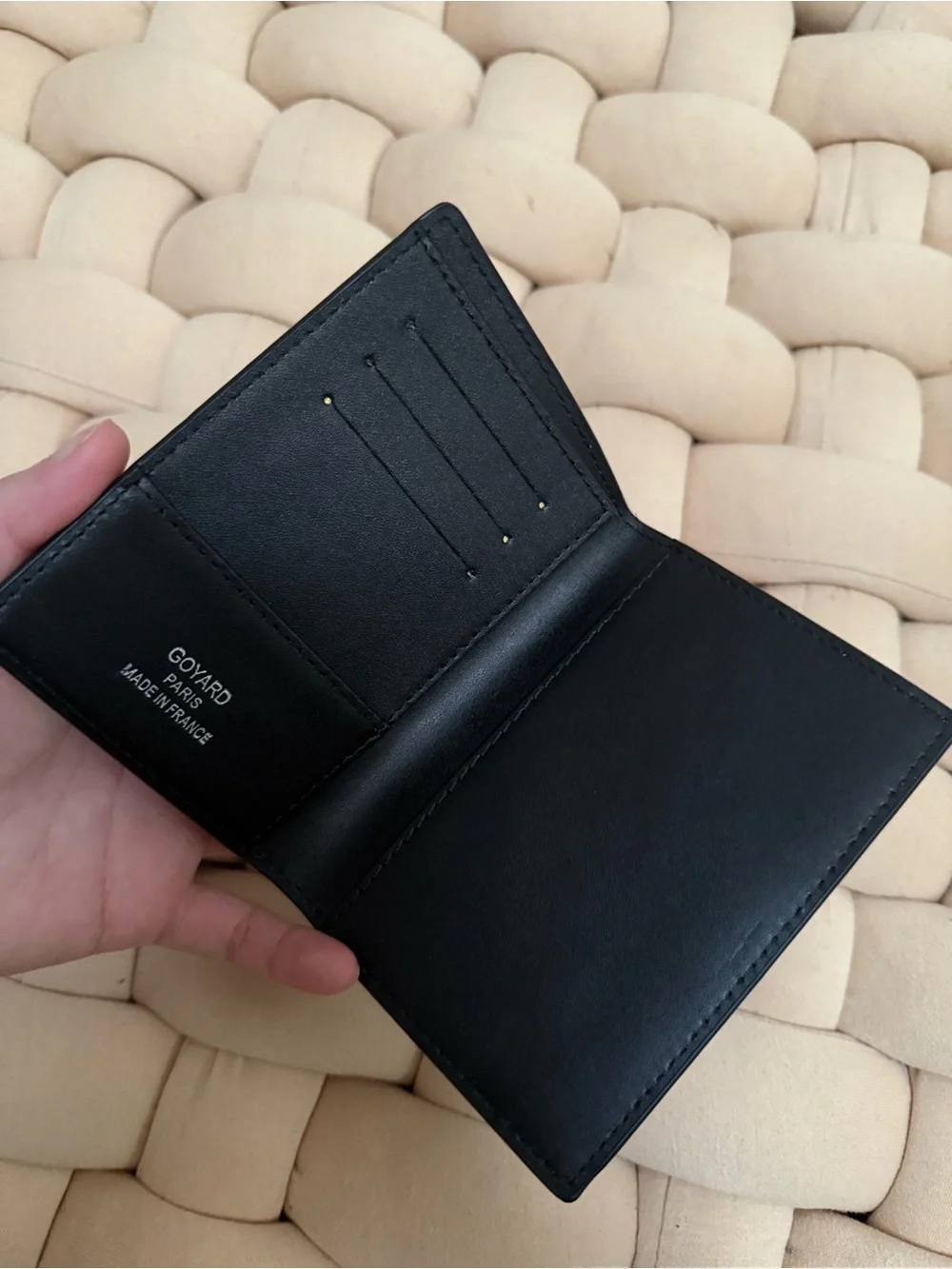 Source Unknown compact card
